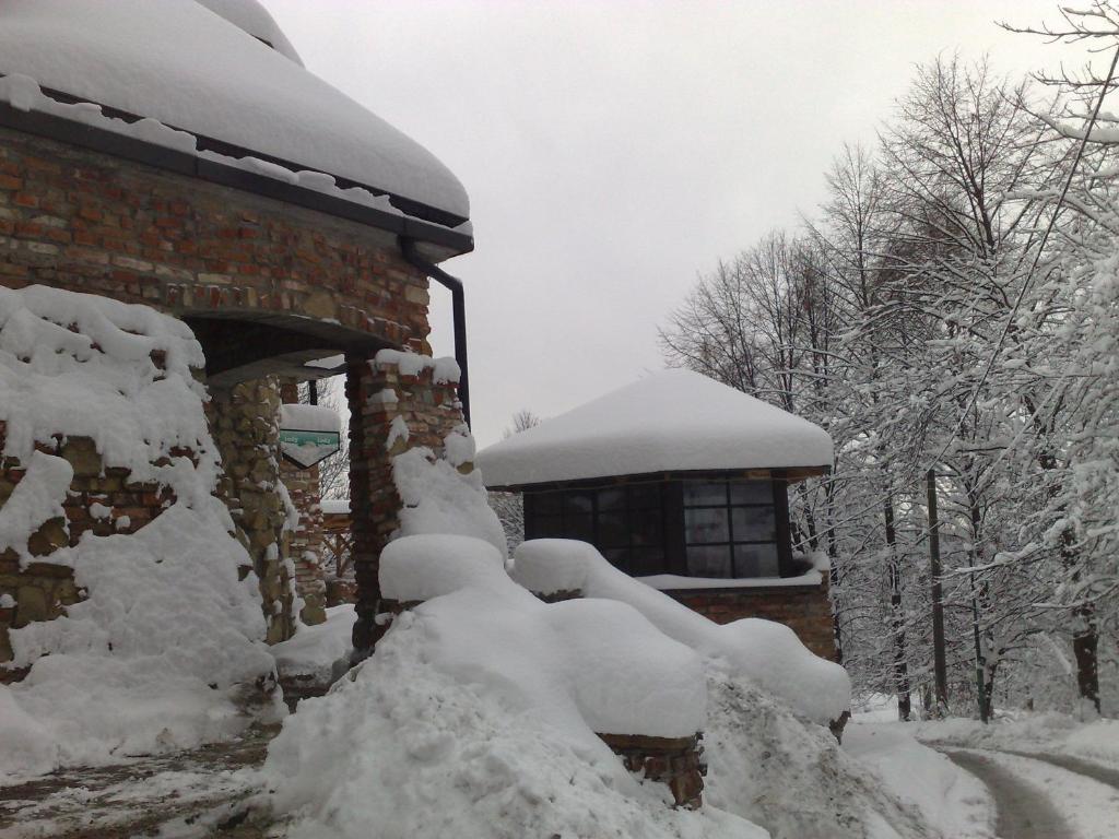 Hotel Podzamcze Tarnów エクステリア 写真
